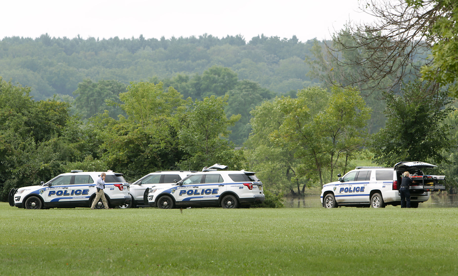 Lake rescue team finds man's body